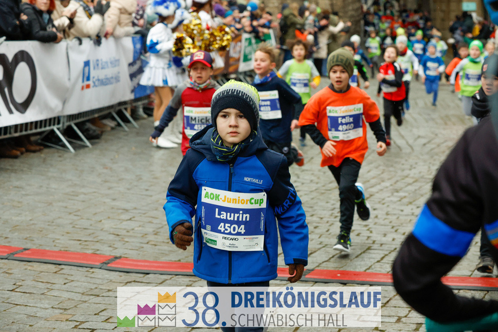 400m AOK Junior Cup | 3 Koenigslauf 2024 400m AOK Junior Cup - Realisiert mit Pictrs.com