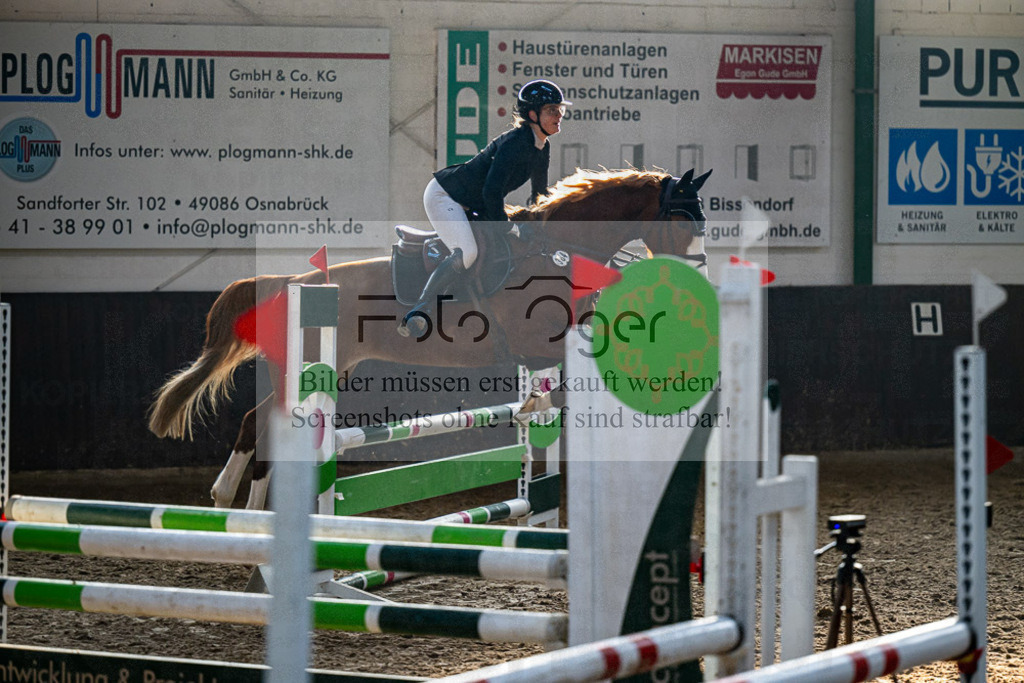 20240308-DOS_2546 | Entdecke hochwertige Reitturnierfotos von Foto Oger. Professionell, emotional und authentisch – jetzt Lieblingsmomente im Shop bestellen.Deutschlandweite Turnierfotografie. - Realisiert mit Pictrs.com