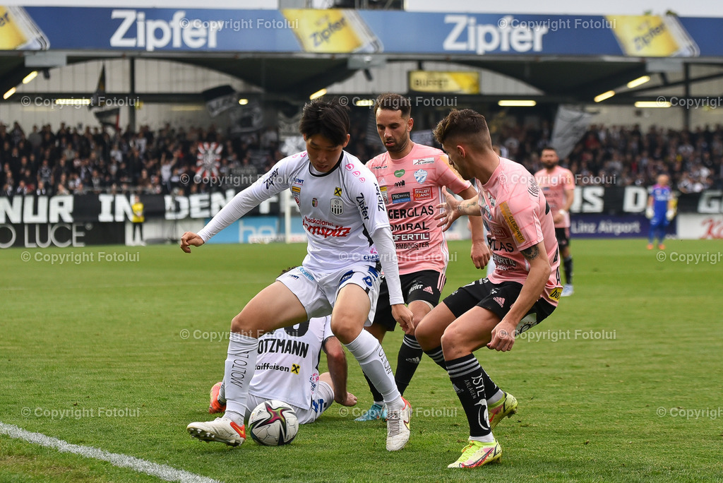 A_LUI_20220507_0025 | SPORT FUSSBALL TIPICO BUNDESLIGA LASK VS HARTBERG


IM BILD: Donis Avdijaj (TSV Egger Glas Hartberg), Hyunseok Hong (LASK),


FOTO:FOTOLUI/UW