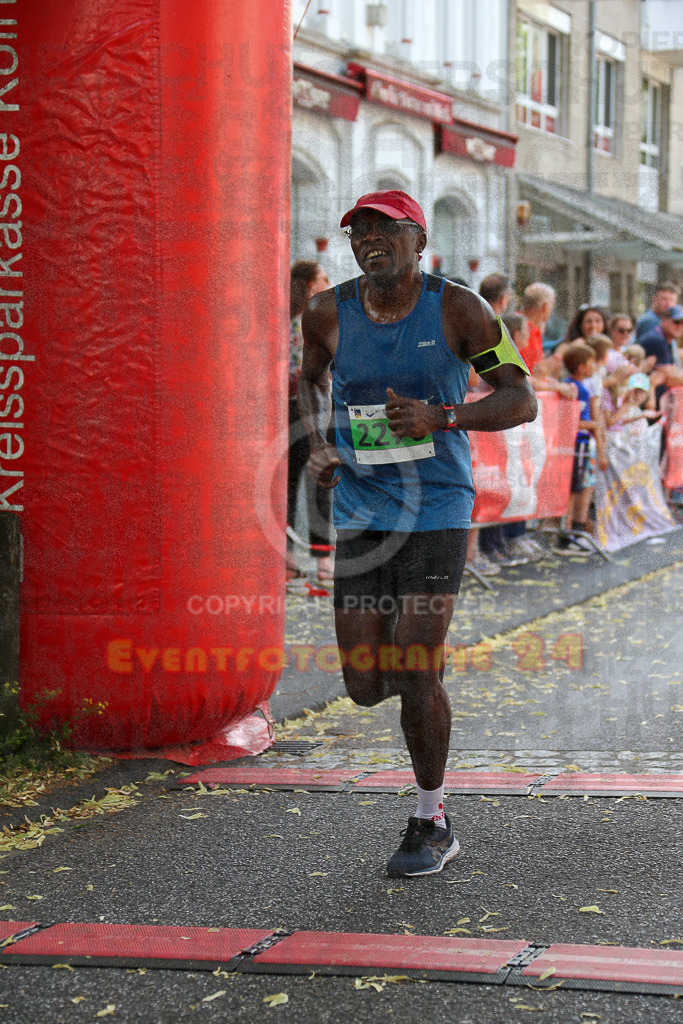 220625_1647_EX1_5031 | Sportfotografie im Rhein-Sieg Kreis, Köln, Bonn, NRW, Rheinland Pfalz, Hessen, etc. Unser Tätigkeitsfeld umfasst den Laufsport vom Volkslauf über den Marathon, Duathlon, Triathon bis zum Ultralauf wie Kölnpfad Ultra oder Schindertrail.