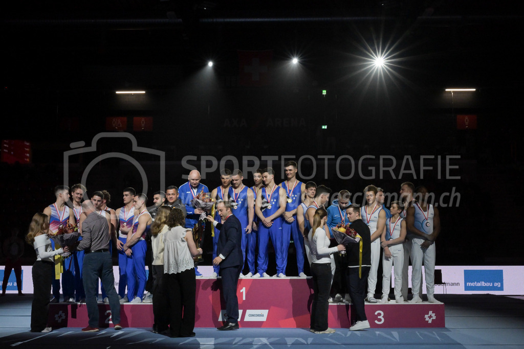 Schweizer Meisterschaften Kunstturnen Mannschaften Männer (A) - 22. November 2025 | Schweizer Meisterschaften Kunstturnen Mannschaften Männer (A)AXA Arena, WinterthurBild: Sportfotografie Markus Aeschimann | www.markus-aeschimann.ch - Realisiert mit Pictrs.com