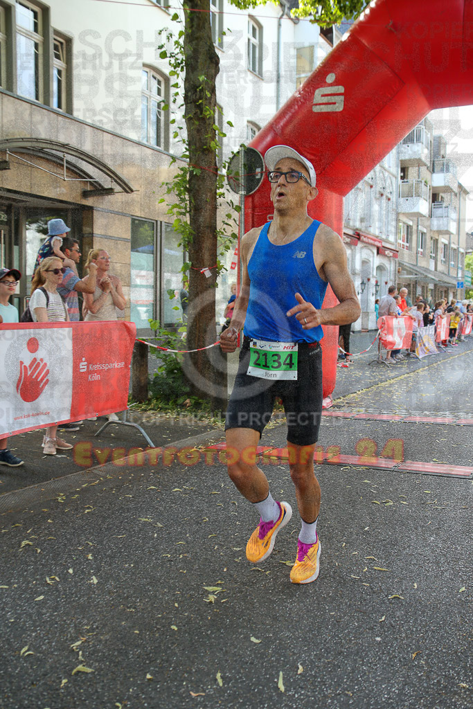 220625_1641_EX1_4849 | Sportfotografie im Rhein-Sieg Kreis, Köln, Bonn, NRW, Rheinland Pfalz, Hessen, etc. Unser Tätigkeitsfeld umfasst den Laufsport vom Volkslauf über den Marathon, Duathlon, Triathon bis zum Ultralauf wie Kölnpfad Ultra oder Schindertrail.