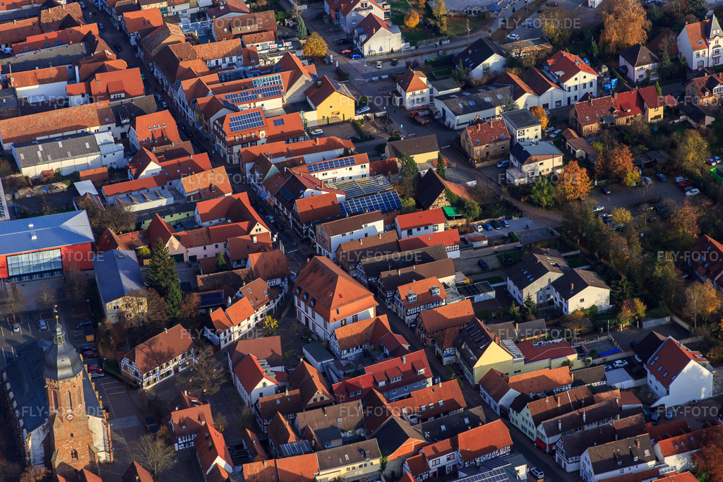 Luftbild: Rathaus in Kandel im Bundesland Rheinland-Pfalz in Deutschland. Foto: IMG_085211.jpg vom 08.11.2015 durch Werner Riehm/FLY-FOTO.de
