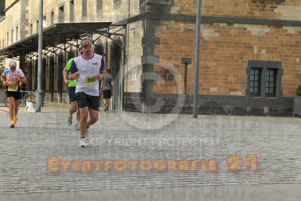 250920_1524_EV4_8718 | Sportfotografie im Rhein-Sieg Kreis, Köln, Bonn, NRW, Rheinland Pfalz, Hessen, etc. Unser Tätigkeitsfeld umfasst den Laufsport vom Volkslauf über den Marathon, Duathlon, Triathon bis zum Ultralauf wie Kölnpfad Ultra oder Schindertrail.