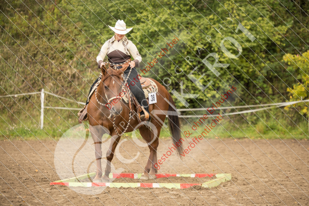 CON_9011 | Sport-, Event- und Tierfotos in Profiqualität. Einfach auswählen, bestellen und herunterladen. Dein Moment – perfekt festgehalten.