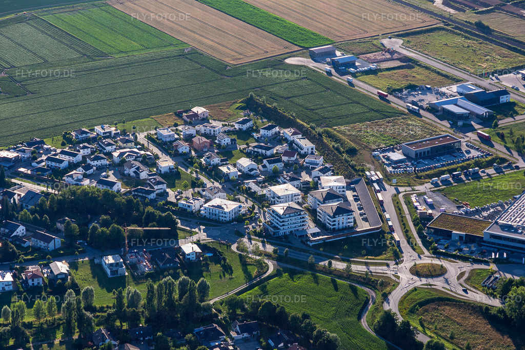 Alburg www.straubing.de | Luftbild: Alburg www.straubing.de im Ortsteil Alburg in Straubing im Bundesland Bayern in Deutschland. Foto: IMG_133198.jpg vom 03.07.2022 durch ©2025 Werner Riehm fly-foto.de/copyright - Realisiert mit Pictrs.com