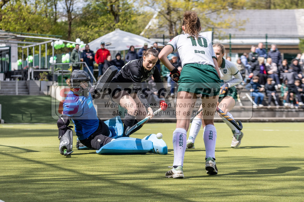 MJ_F_UHTC-Alster_21.04.2024-19 | Finja Stark (Uhlenhorst Mülheim #9), Uhlenhorst Mülheim - Der Club an der Alster am 21.4.2024 im Waldstadion, Mülheim a. d. Ruhr