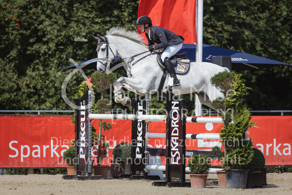 220730_BHO_ST_2Ph-M1-2-116 | Deine schönsten Turniermomente als professionelle Fotos! Entdecke hochwertige Pferdesport-Fotografie im Online-Shop. Jetzt Fotos finden & bestellen!