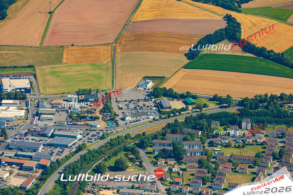 Neue Luftbildaufnahme der Stadt Bebra - Das Luftbild wurde 2025 vom UL-Flugzeug heraus erstellt ( keine Drohnenaufnahme ) - Hochauflösende Luftaufnahme - für Wandbilder und großformatige Ausdrucke geeignet. Das besondere Geschenk!Hier alle&nbsp;Infos zur Lizenzierung der LuftaufnahmeWir fliegen auch dieses Jahr wieder in Ihre Region um Luftbilder zu erstellen.- Luftbild anfragen