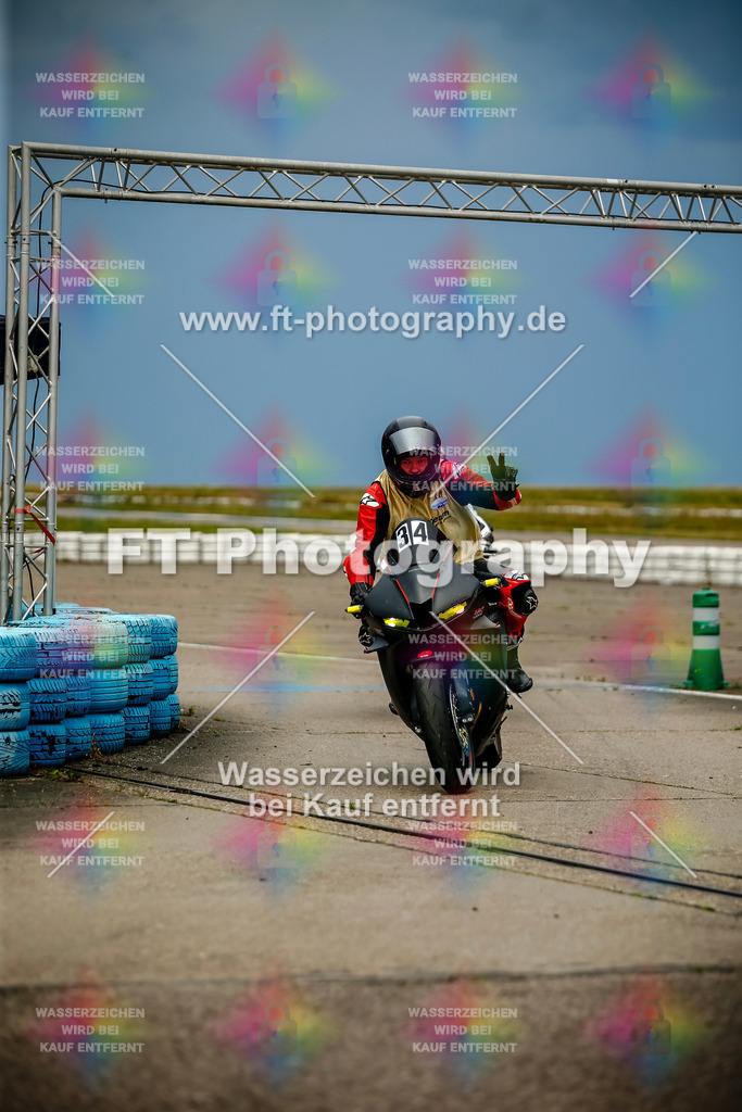 Chambley Juli-1311 | Hier findet Ihr Bilder von Touristenfahrten auf der Nürburgring Nordschleife oder von anderen Veranstaltungen die ich besucht habe. Viel Spass beim Durch Schauen 