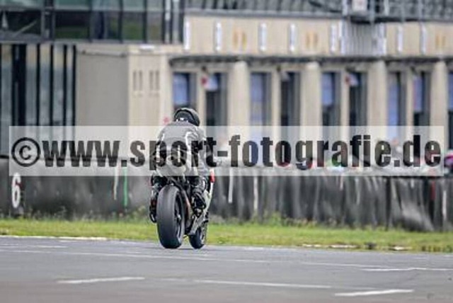 spof0984 | Professionelle Fotos von Sportveranstaltungen, aber auch Hochzeiten und anderen Events. - Realisiert mit Pictrs.com