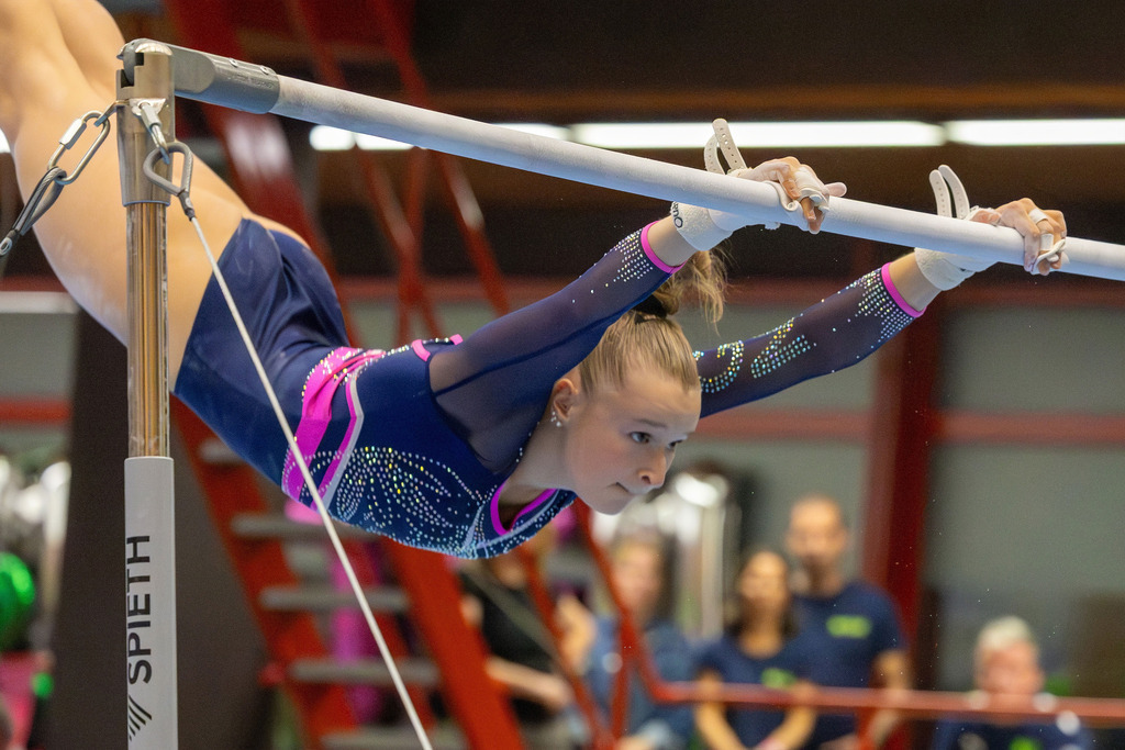 Deutsche Turnliga DTL (Bundesliga) der Frauen, 3. Wettkampftag 2025 in Ketsch***Silja Stöhr (TG Mannheim) am Stufenbarren | Deutsche Turnliga DTL (Bundesliga) der Frauen, 3. Wettkampftag 2025 in Ketsch***Silja Stöhr (TG Mannheim) am Stufenbarren - Realisiert mit Pictrs.com
