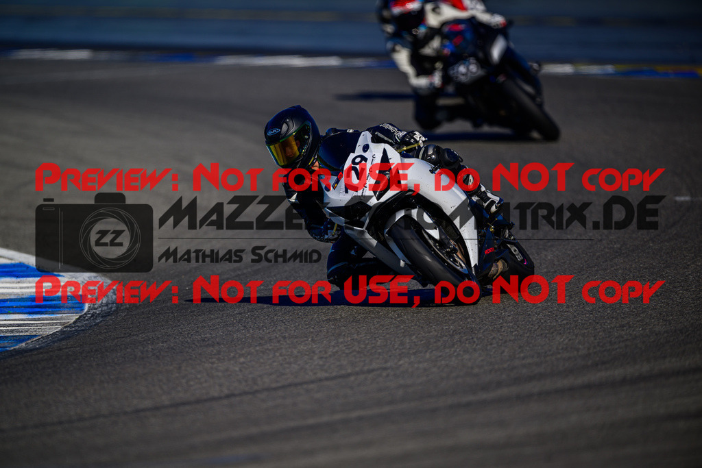 MaZZes_Fotomatrix_20250407_6007705_0685-2 | ROT