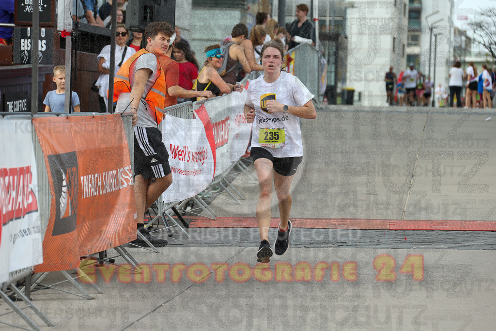 250920_1530_EX1_9736 | Sportfotografie im Rhein-Sieg Kreis, Köln, Bonn, NRW, Rheinland Pfalz, Hessen, etc. Unser Tätigkeitsfeld umfasst den Laufsport vom Volkslauf über den Marathon, Duathlon, Triathon bis zum Ultralauf wie Kölnpfad Ultra oder Schindertrail.