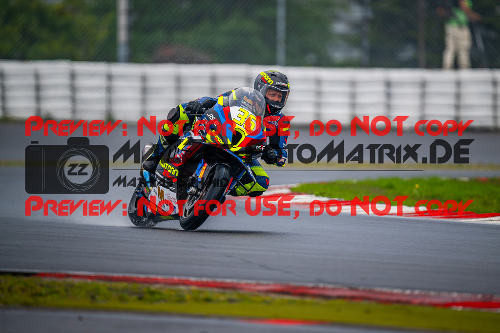 MaZZes_FotoMatrix_240830_6007705_3026 | STK1000