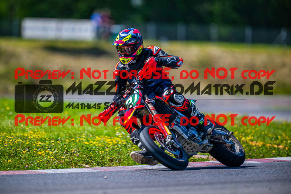 MaZZes_FotoMatrix_230527_3945 | S5