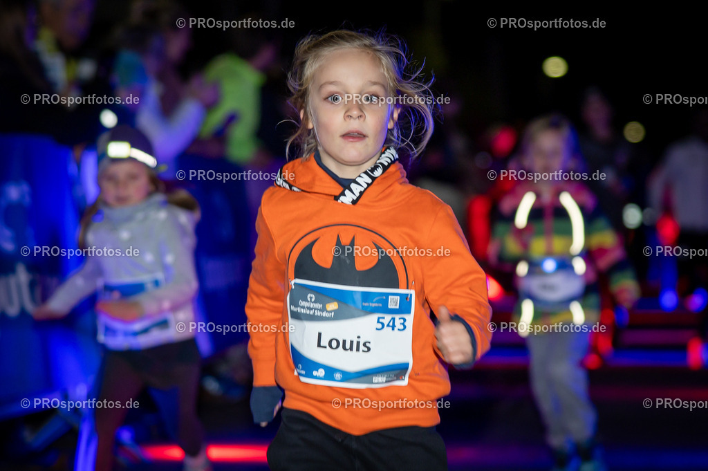 Martinslauf Sindorf 2023 in Kerpen-Sindorf, 09.11.2023 | Impressionen vom Martinslauf Sindorf 2023 am 09.11.2023 in Kerpen-Sindorf (Nordrhein-Westfalen).