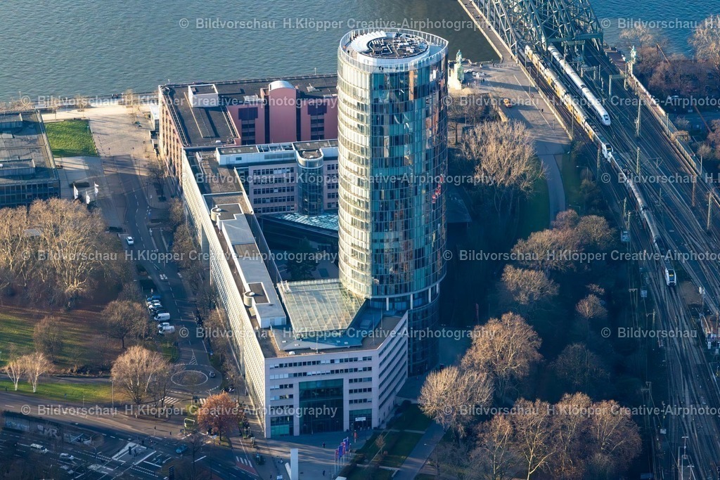 Luftbilder Köln-7973 | Luftbildfotografie Hochhaus- Gebäude "  KölnTriangle " am Ottoplatz in Köln im Bundesland Nordrhein-Westfalen - NRW, Deutschland. - Realisiert mit Pictrs.com