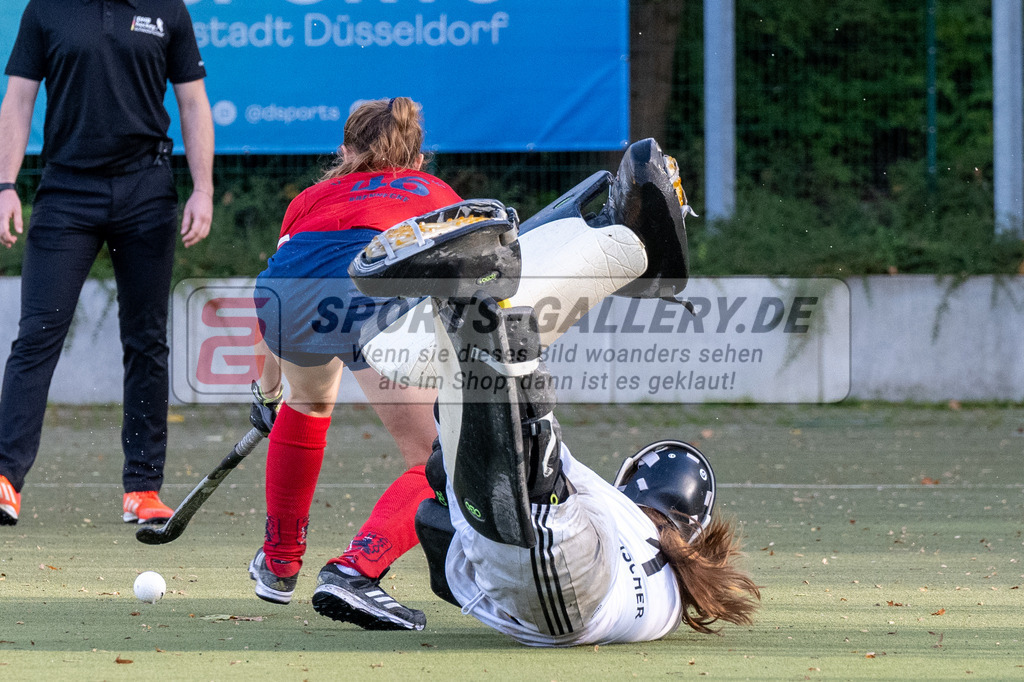 SFE_20231021_0260 | Deutsche Meisterschaft Weibliche U16 Halbfinale Düsseldorfer HC - Harvestehuder THC am 21.10.2023 in Köln (Düsseldorfer Hockeyclub 1905 e.V.), Photo: Stephan Fehrmann 2023 (Sports-Gallery)