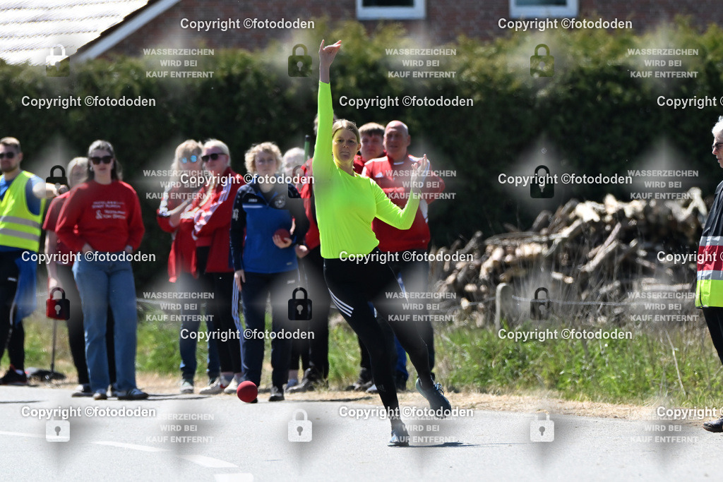 DSC_7552 | Nadine Eilts / Berdum Frauen I Gummi 