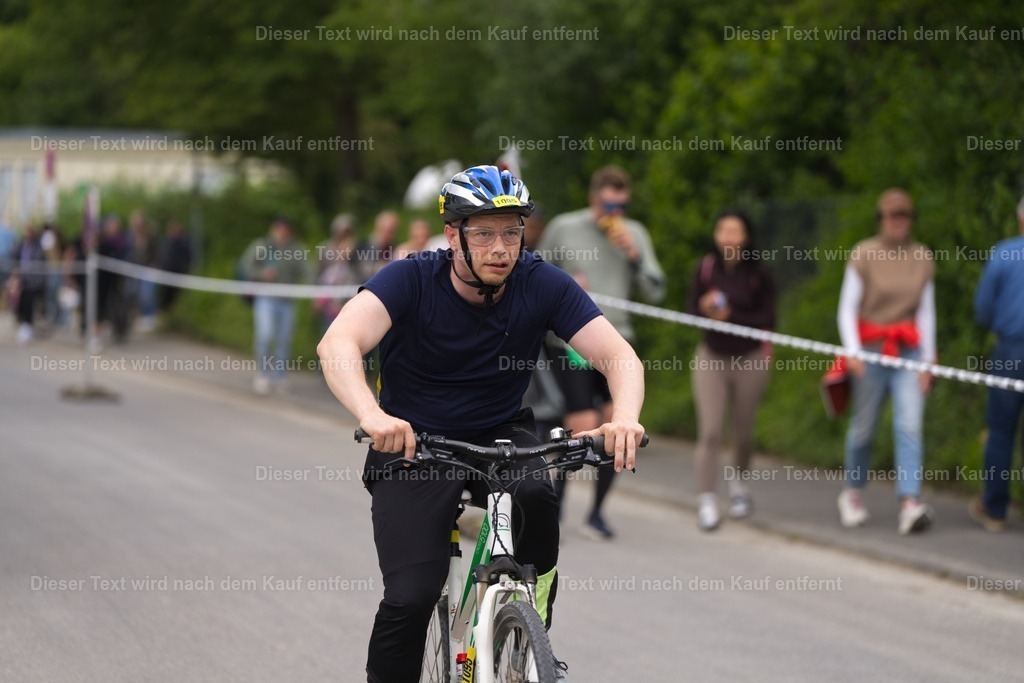 triathlon_wuerzburg_r_2026_06_14-1135 | Shop für Fotos von Sportevents z.B. Obstacle Course Racing, OCR, Triathlon, Trail Run und MTB - Realisiert mit Pictrs.com