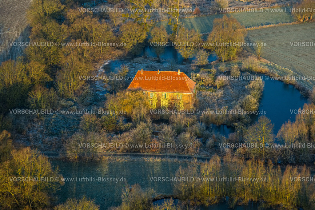 Hamm250200242Uentrop | Luftbild, Haus Hohenover, historische Sehenswürdigkeit mit Pflanzenbewuchs an der Hauswand und roten Dachziegeln, Schloss und Rittergut am Fluss Ahse Feuchtgebiet zwischen Norddinker und Süddinker, Uentrop, Hamm, Ruhrgebiet, Nordrhein-Westfalen, Deutschland
