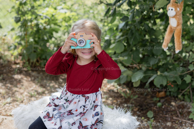 R6__7625 | Professionelle Kindergartenfotografie in Bayern - liebevolle, natürliche Kinderfotos. Jetzt Galerie ansehen und Lieblingsbilder bestellen! - Realisiert mit Pictrs.com