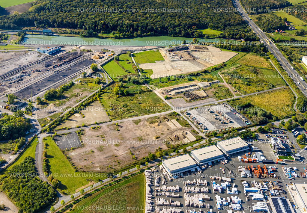 Hamm250900834 | Luftbild, Baustelle zwischen Geithe und Siegenbeckstraße, Rückbau am Hafen Baugebiet Geithe am Datteln-Hamm Kanal am RWE Kraftwerk Westfalen, Funke Kunststoffe GmbH Werk und angedachte Autobahn A2 Anschlussstelle Siegenbeckstraße, Uentrop, Hamm, Ruhrgebiet, Nordrhein-Westfalen, Deutschland
