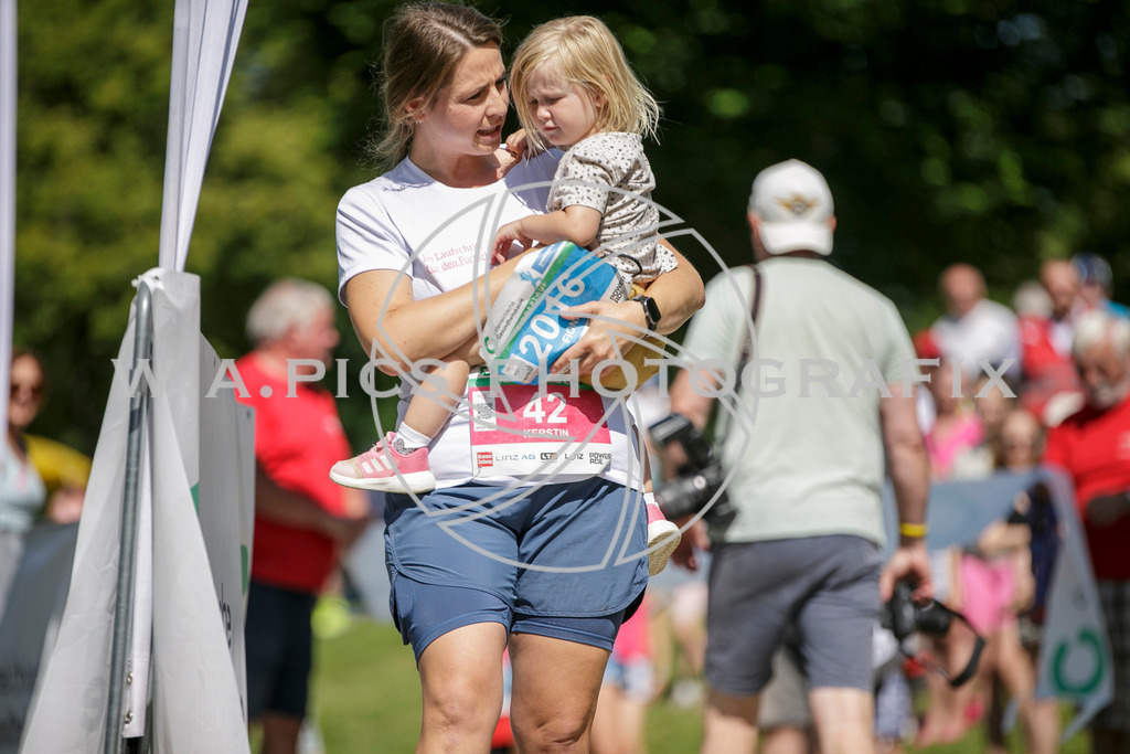 20250622-AW_M2729 | AUSTRIA, 22.06.2025, Linz, OOEGK Frauenlauf Linz Photo: WAPICS / Andreas Willdoner
