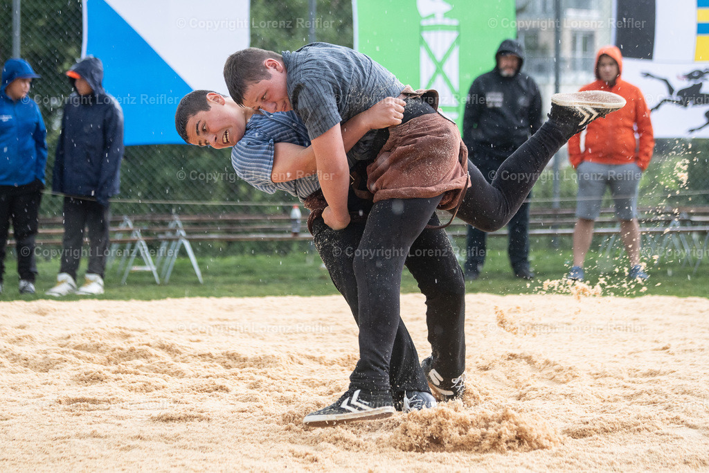 Schwingen -  Appenzeller Kantonal Nachwuchsschwingertag 2024 | Hundwil, 6.7.24, Schwingen - Appenzeller Kantonal Nachwuchsschwingertag.
