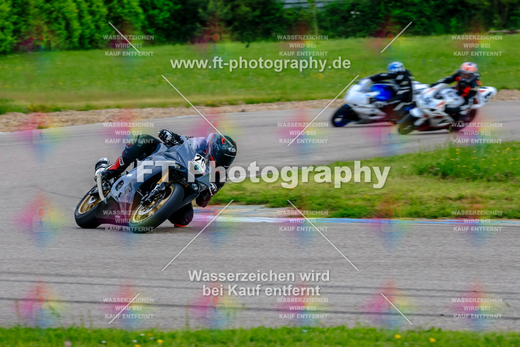 MotoTeam-8918 | Hier findet Ihr Bilder von Touristenfahrten auf der Nürburgring Nordschleife oder von anderen Veranstaltungen die ich besucht habe. Viel Spass beim Durch Schauen 