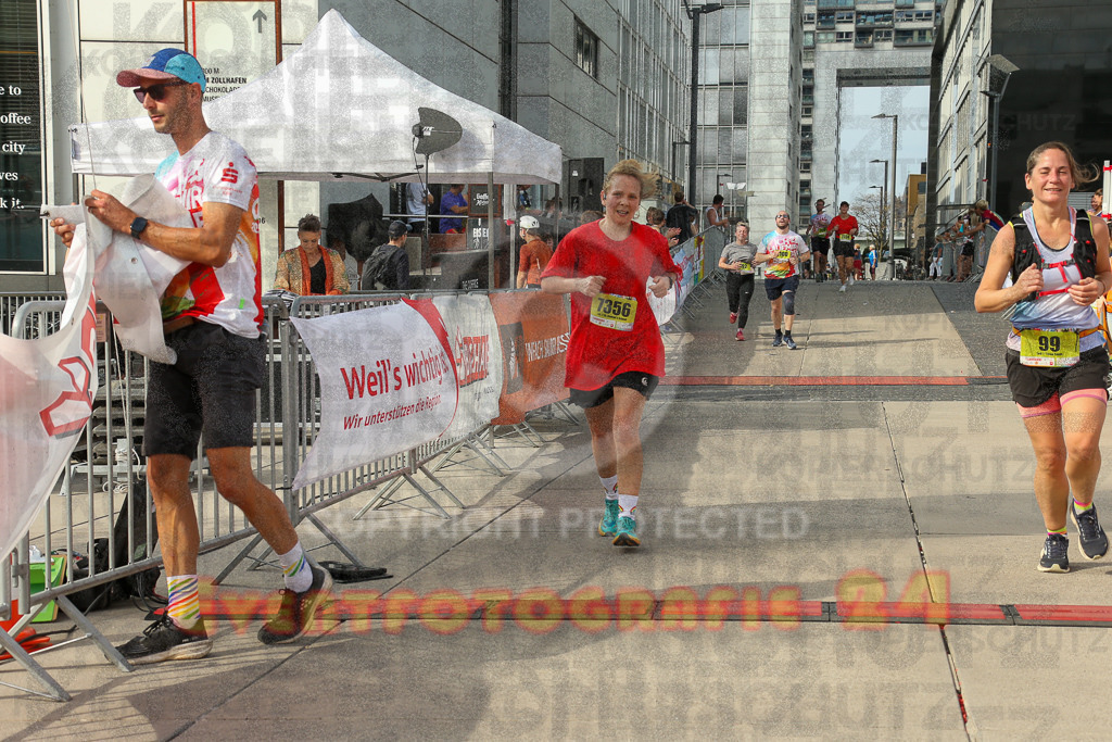 250920_1532_EX1_9850 | Sportfotografie im Rhein-Sieg Kreis, Köln, Bonn, NRW, Rheinland Pfalz, Hessen, etc. Unser Tätigkeitsfeld umfasst den Laufsport vom Volkslauf über den Marathon, Duathlon, Triathon bis zum Ultralauf wie Kölnpfad Ultra oder Schindertrail.