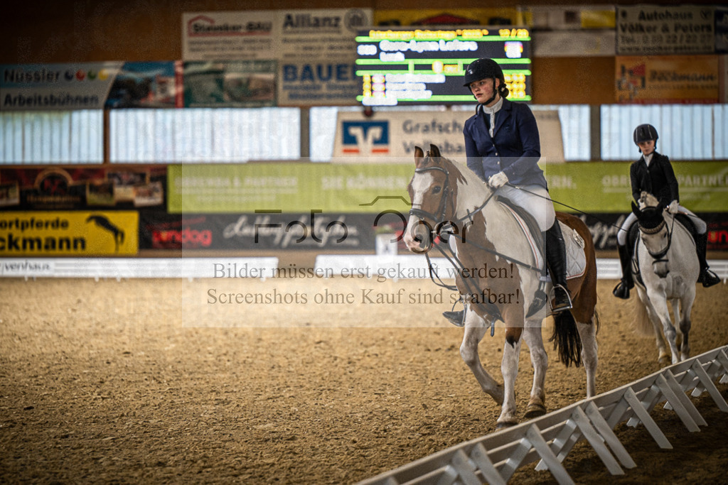 DOS_2173 | Entdecke hochwertige Reitturnierfotos von Foto Oger. Professionell, emotional und authentisch – jetzt Lieblingsmomente im Shop bestellen.Deutschlandweite Turnierfotografie. - Realisiert mit Pictrs.com