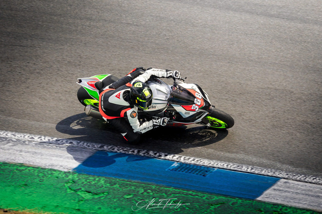 Ducati Trackday Hockenheimring 2026 | Entdecken Sie die faszinierende Welt von Alexander Tschuncky Arts: Kreative Fotografie, atemberaubende Automobilkunst und hochwertiger Bilderdruck. Lassen Sie sich inspirieren! - Realisiert mit Pictrs.com