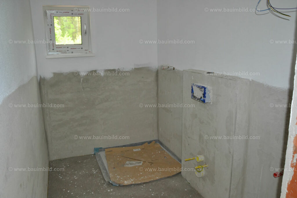 bib-lg21-fliesenlegerarbeiten-0012 | Nach LV-Leistungsgruppen sortierte Detailfotos über den Bau eines Hauses. Alle Hausbau-Bilder direkt vom Urheber und Autor der Website Haus-Selber-Bauen.com