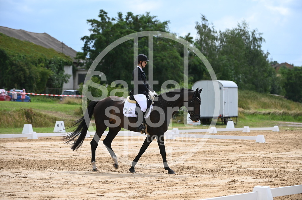 DSC_7503 | sattelsport - Realisiert mit Pictrs.com