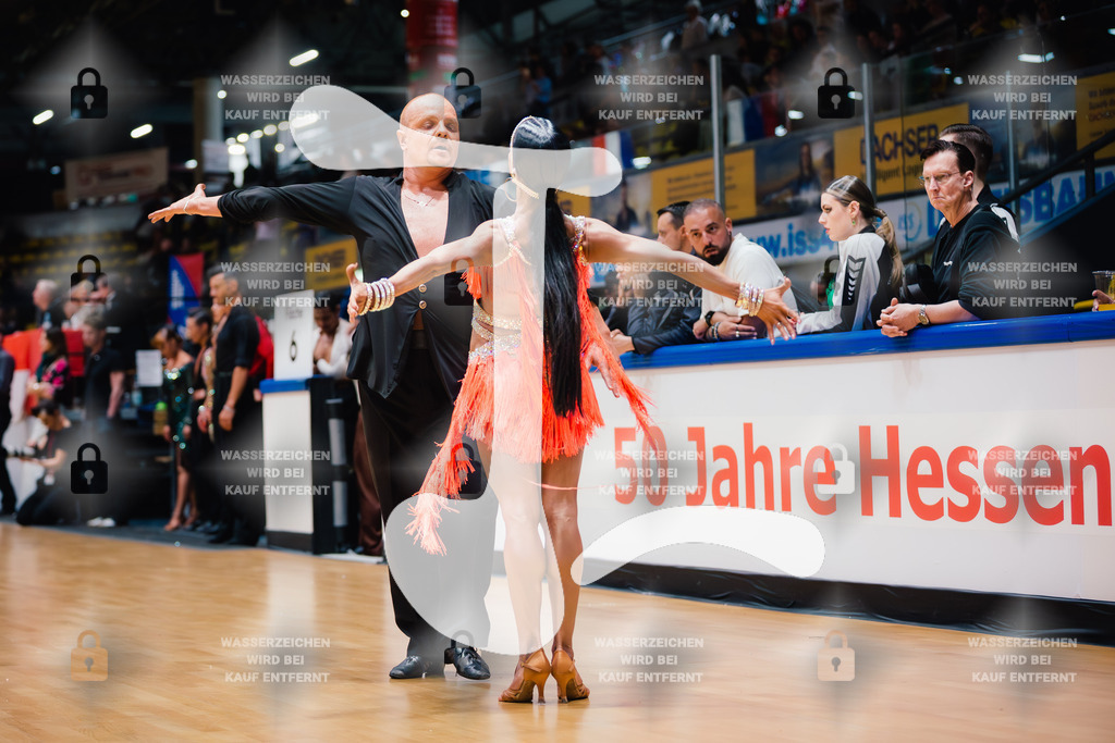 Hessen Tanzt WDSF Open Senior I Latin 1st (217) Mate Kovacs _ Andrea Zsila (Hungary)-2025-05-17-2147 | Webshop for digital downloads and prints of dance sport, event & show photographer Julian Link - Realisiert mit Pictrs.com