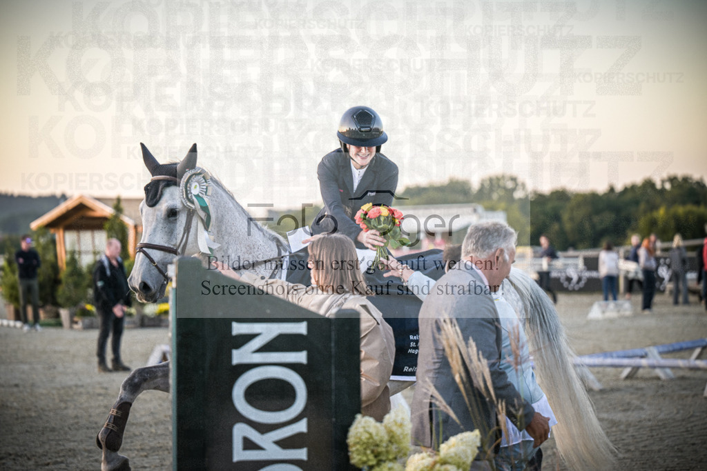 DOS_0034 | Entdecke hochwertige Reitturnierfotos von Foto Oger. Professionell, emotional und authentisch – jetzt Lieblingsmomente im Shop bestellen.Deutschlandweite Turnierfotografie. - Realisiert mit Pictrs.com