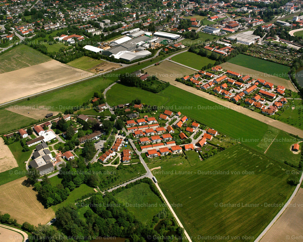 2517824 | Schalldorf, Pfarrkirchen