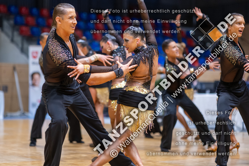 20260328-01546 | Hier finden Sie Tanz Bilder vom Latein und Standard Formationen tanzen. Sportbilder vom Tanzsport. Schöne Fotos und von Weltmeisterschaft, Europameisterschaft, Bundesliga, Regionalliga, Oberliga und Landesliga sowie von GOC Stuttgart, DanceComp, WM Bremen