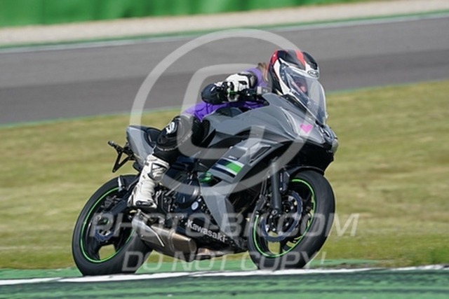 2023_05_01_PBK_31250 | Sportfotografie; SlowMotion; Video; Rennstrecke; Hafeneger; Speer; Racing; RSE; BMW; CBO; Trackday; Motorsportarena; Hockenheimring; Brno; Most; Barcelona; Valencia