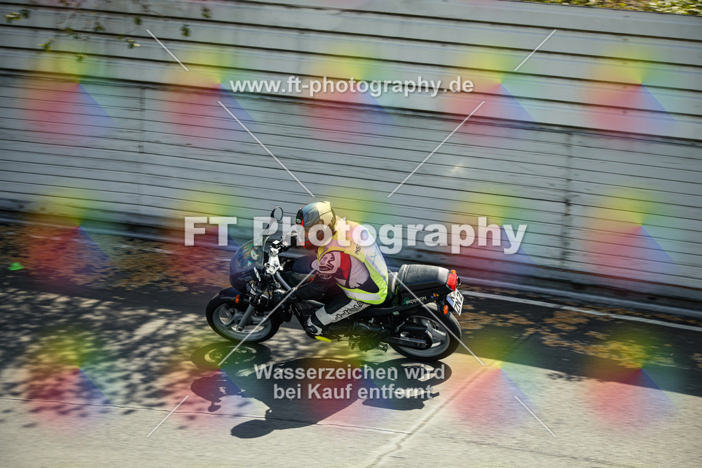 OBK_Mai_Martina_Markus-10820 | Hier findet Ihr Bilder von Touristenfahrten auf der Nürburgring Nordschleife oder von anderen Veranstaltungen die ich besucht habe. Viel Spass beim Durch Schauen 