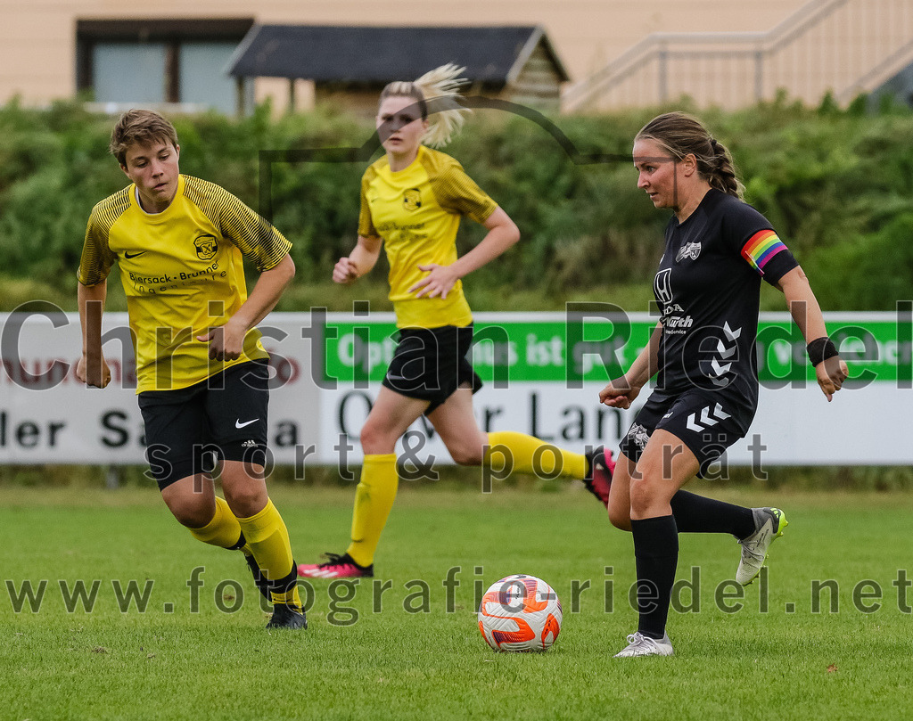 2023-10-08_081_FC_Moosinning_gegen_SG_TSV_St_Wolfgang-FC_Lengdorf | Moosinning, Deutschland, 08.10.2023:
Fußball, Kreisliga 2023 / 2024, 4. Spieltag, FC Moosinning gegen (SG) TSV St.Wolfgang/FC Lengdorf, Endergebnis: 

Foto: Christian Riedel / fotografie-riedel.net