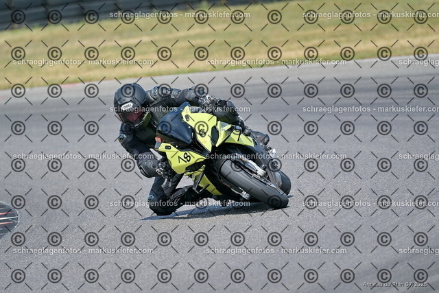 25bt04-1747 | markuskiefer.com - Realisiert mit Pictrs.com