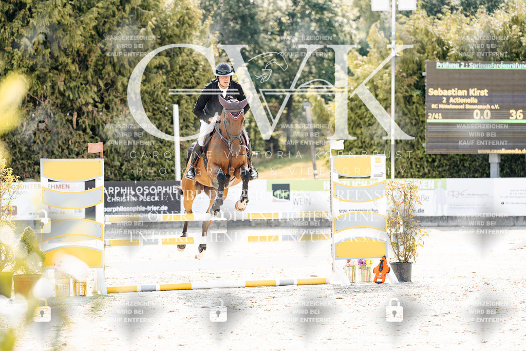 CK908681 | Turnierfotografie Pferdefotografie Trier Rheinland-Pfalz Pferdesport Reitsport Tierfotografie Sportfotografie Pferdevideo Pferdevideografie Equestrianvideography equestrianphotography  - Realisiert mit Pictrs.com