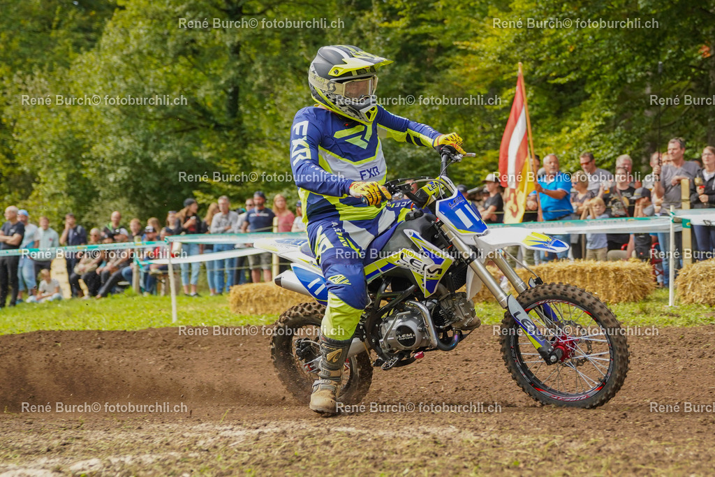 DSC01556 | René Burch leidenschaftlicher Fotograf aus Kerns in Obwalden.  Hier finden sie Sport, Landschaft und Natur Fotografie.
 - Realisiert mit Pictrs.com