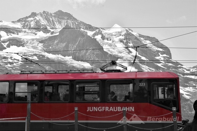 Schweiz 2025-01 - Kopie | Landschaftsfotografie Berge Mountain Landscape FotografieNatur Bilder Buidl Bergbuidl Bayern Heimat BergfotografieSonnenaufgang Sonnenuntergang Hobbyfotograf Bilderverkauf Leinwand - Realisiert mit Pictrs.com