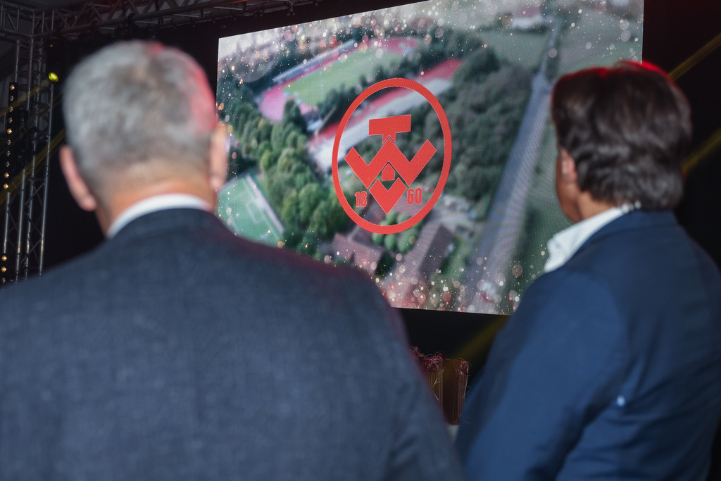 top-top.de250214-253 | Die 3. Weseler SportNacht, die große Sportgala mit Ehrungen der Weseler Sportler des Jahres 2024 findet am Freitag, den 14.02.2025 im Festzelt an der Rheinpromenade statt.Foto: Erwin Pottgiesser