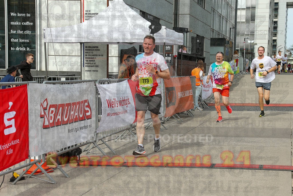 250920_1324_EX1_4387 | Sportfotografie im Rhein-Sieg Kreis, Köln, Bonn, NRW, Rheinland Pfalz, Hessen, etc. Unser Tätigkeitsfeld umfasst den Laufsport vom Volkslauf über den Marathon, Duathlon, Triathon bis zum Ultralauf wie Kölnpfad Ultra oder Schindertrail.