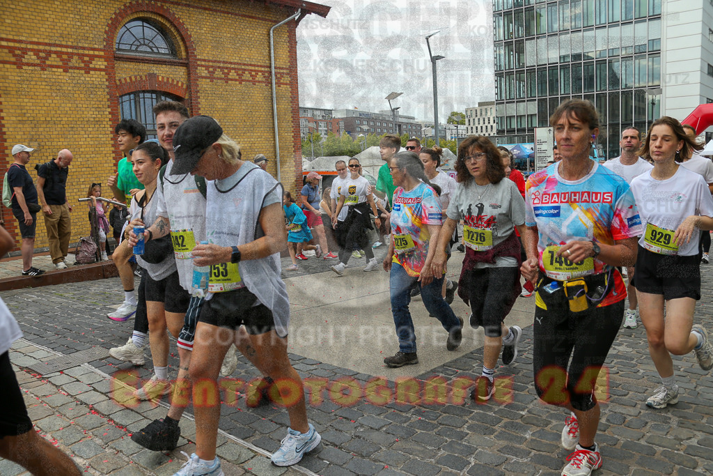 250920_1302_EX1_3890 | Sportfotografie im Rhein-Sieg Kreis, Köln, Bonn, NRW, Rheinland Pfalz, Hessen, etc. Unser Tätigkeitsfeld umfasst den Laufsport vom Volkslauf über den Marathon, Duathlon, Triathon bis zum Ultralauf wie Kölnpfad Ultra oder Schindertrail.